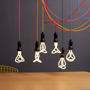Ampoules Economiques Plumen et soquet